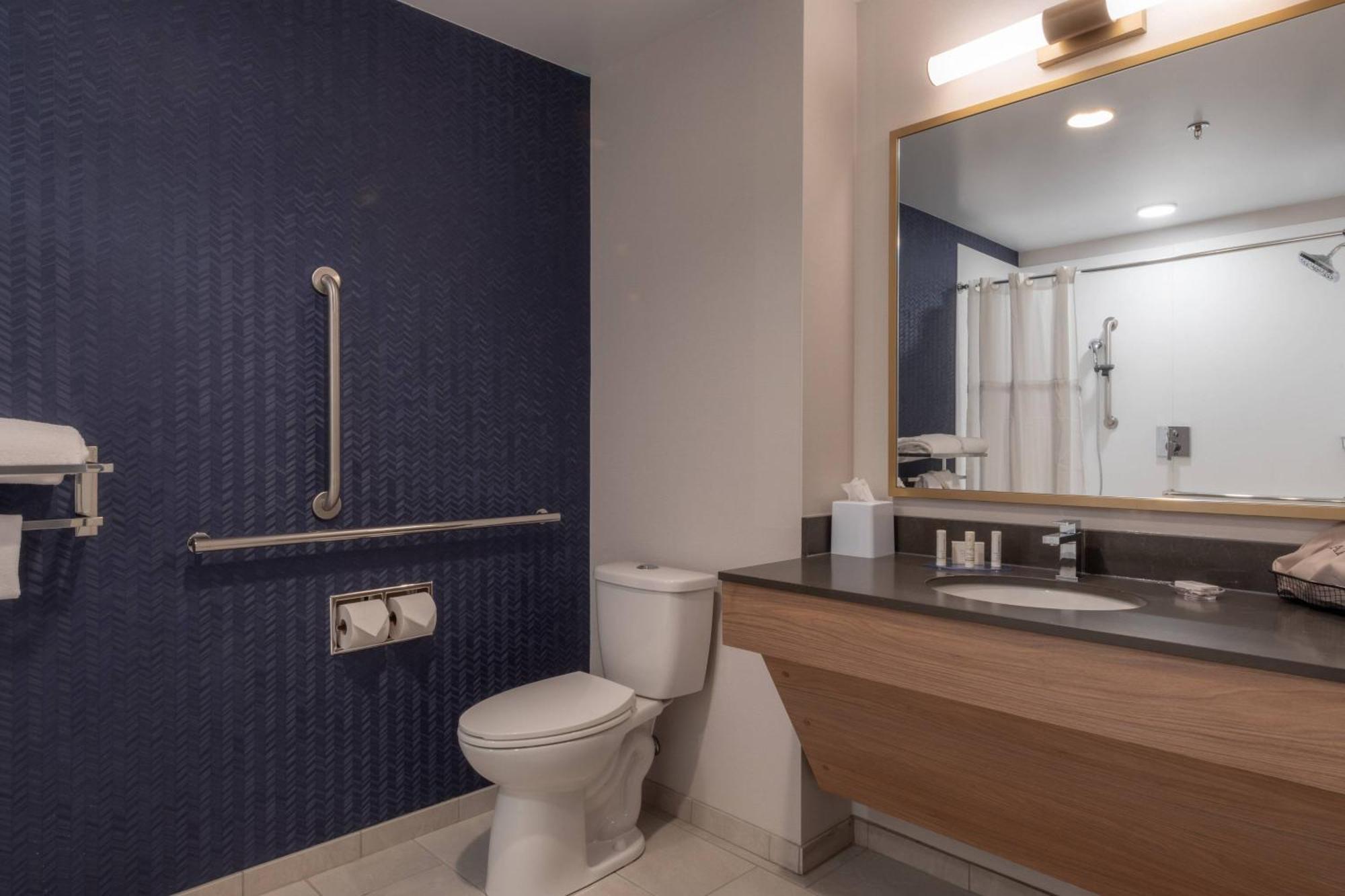 Fairfield By Marriott Inn & Suites ريفيلستوك المظهر الخارجي الصورة