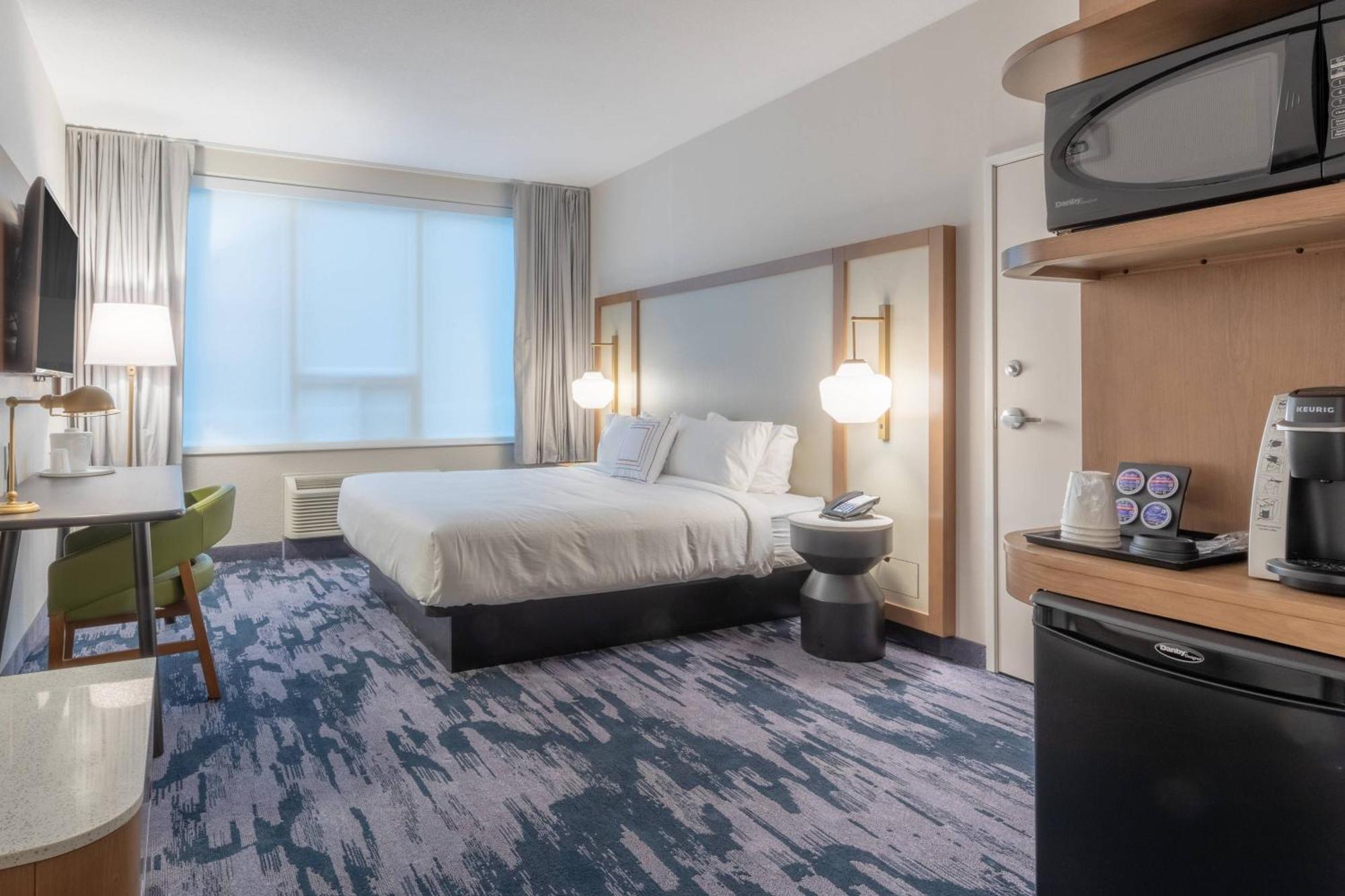 Fairfield By Marriott Inn & Suites ريفيلستوك المظهر الخارجي الصورة